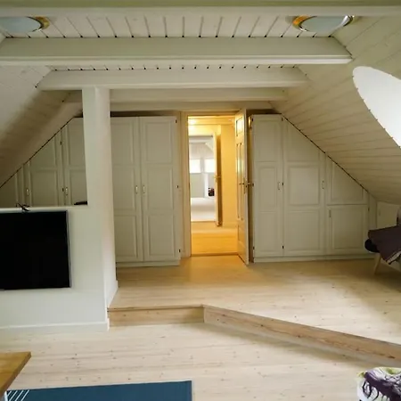 Villa Luxurious Country House With Unique Atmosphere Fredericia